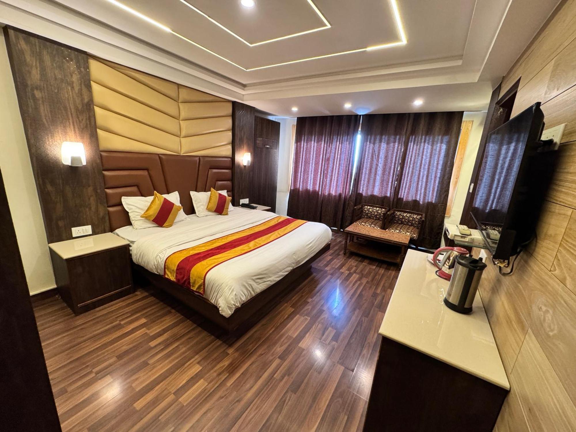 Hotel Victory Since 1979 ชิมลา ภายนอก รูปภาพ
